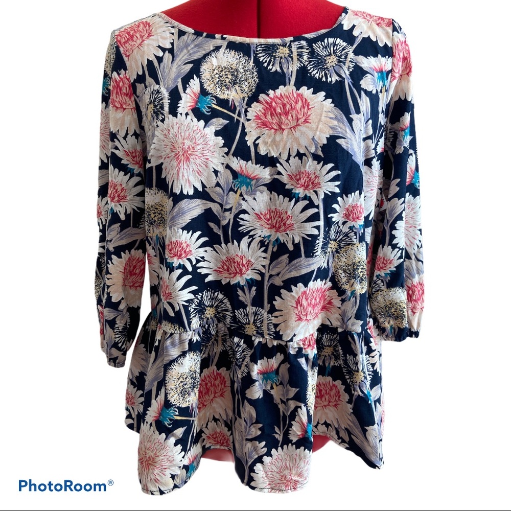 Lauren Conrad Floral Top Sz S